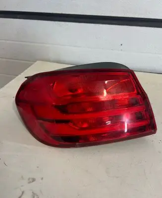 BMW 4 F32 F33 Rear/tail lights 63217296099 618071L