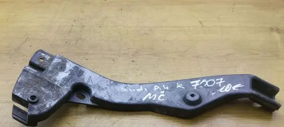 Front bumper mounting bracket