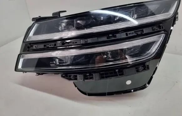 Genesis G80 Headlight/headlamp 
