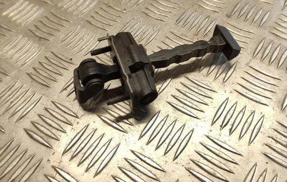Peugeot 308 Rear door check strap stopper