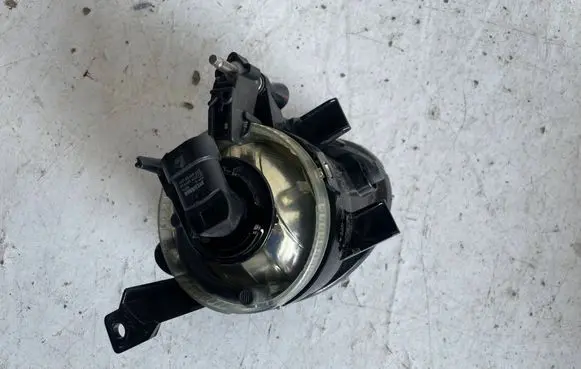 Volkswagen Golf VI Front fog light 5K0941700F 00995432
