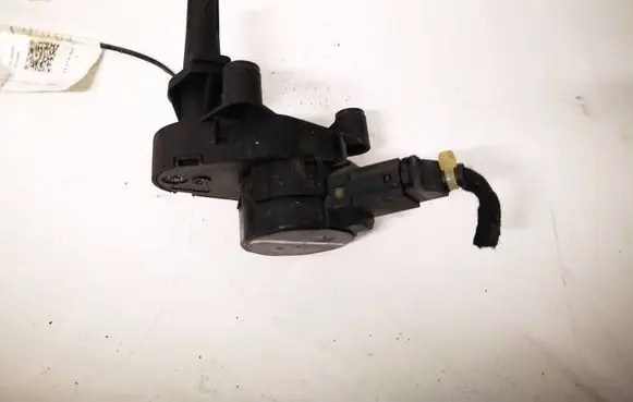 Ford Galaxy Air flap motor/actuator 7M3907511C YM2H19E616BA