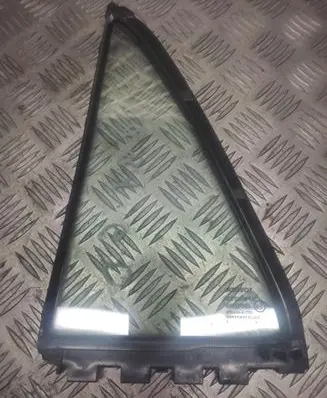 Toyota Corolla E120 E130 Rear vent window glass 43R00048