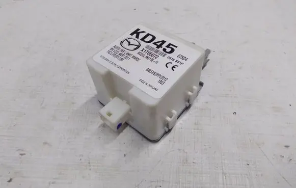 Mazda CX-3 Antenna control unit KD45675D4 X1T65072