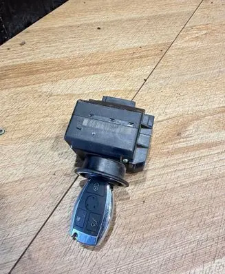 Mercedes-Benz E W211 Ignition lock 2115452308