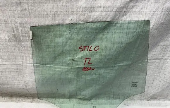 Fiat Doblo Rear door window glass