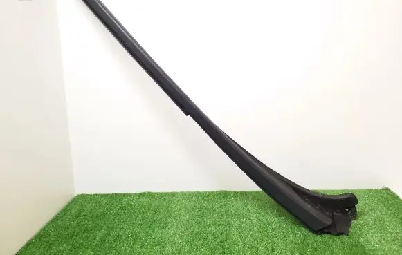 Opel Vivaro Windshield trim 93867905 104555A2 727608750R