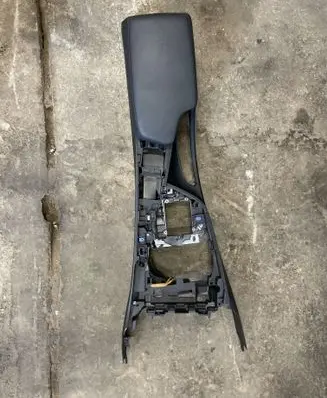 BMW 3 F30 F35 F31 Center console 9360528 59853371510101 105026812