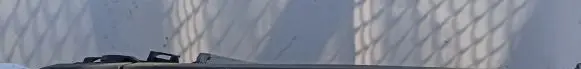 Rear wiper blade arm
