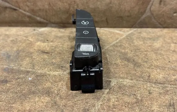 Mercedes-Benz C W205 A set of switches A2139050102