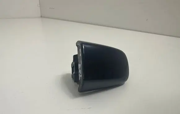 Toyota Avensis T270 Rear door handle cover 45L