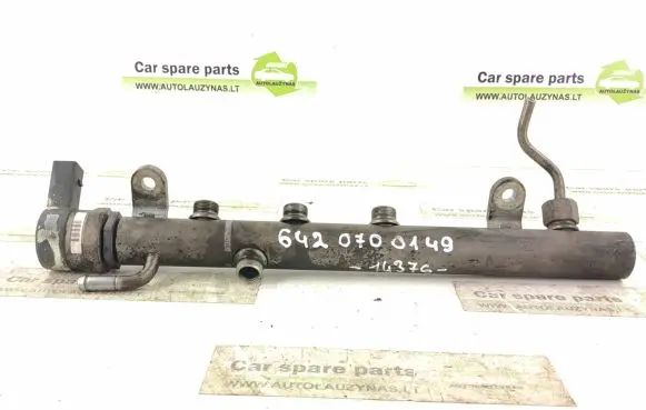 Mercedes-Benz S W221 Fuel main line pipe A6420702495 6420702495