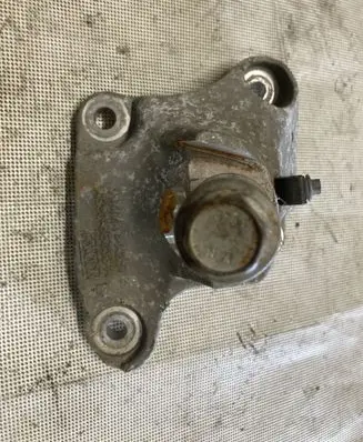 Ford Ranger Engine mounting bracket AB396B033A