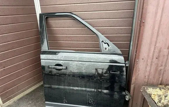Land Rover Range Rover Sport L320 Front door