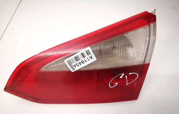 Ford Focus Tailgate rear/tail lights bm5113a602b