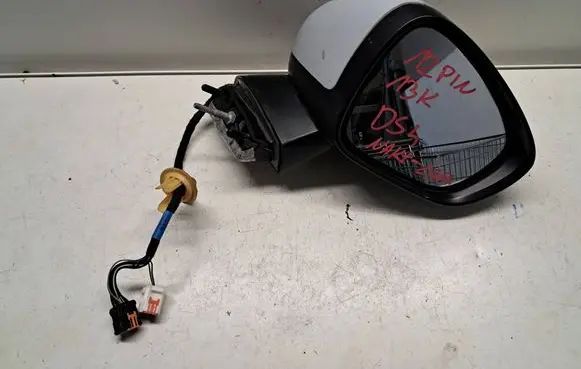 Citroen DS4 Front door electric wing mirror