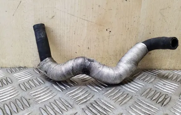 Volvo S80 Engine coolant pipe/hose