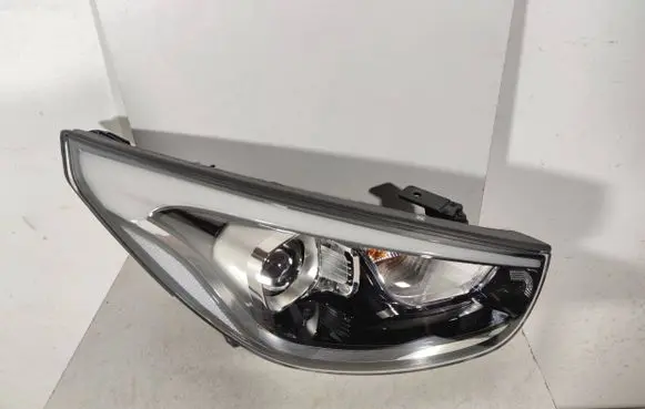 Hyundai ix35 Headlight/headlamp 921022SXXX 921022YXXX