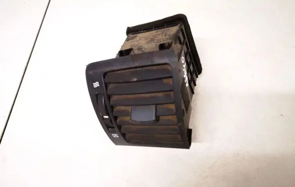 KIA Sorento Dash center air vent grill 974803e000 97480-3e000