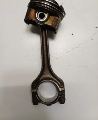 Volkswagen Golf VII Piston with connecting rod CJZ