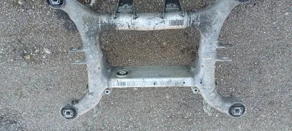 BMW 5 GT F07 Rear subframe 6793802 6775895 6775896