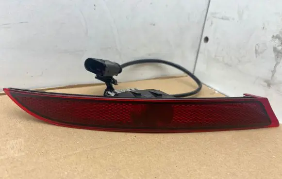 Volkswagen PASSAT B8 Rear fog light 561945701