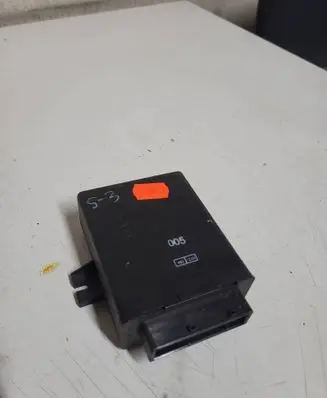 Mercedes-Benz E W211 Air suspension control unit module (rear) A2115450432 410213006001