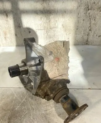 Nissan X-Trail T30 Gearbox transfer box case 