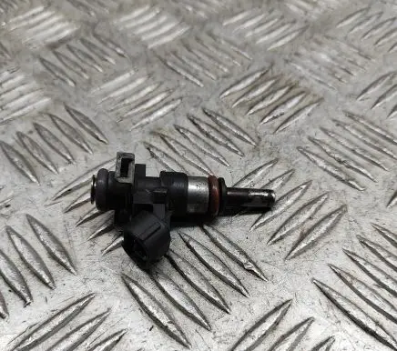Audi A3 S3 8V Fuel injector 06L906031A 0280158266