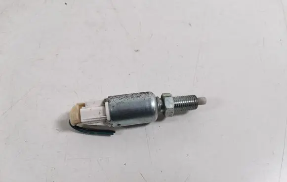 Clutch pedal sensor