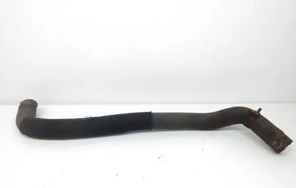 Mercedes-Benz E C207 W207 Engine coolant pipe/hose