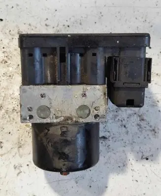 Skoda Octavia Mk1 (1U) ABS Pump 1C0907379N 00007886E1 10096003363