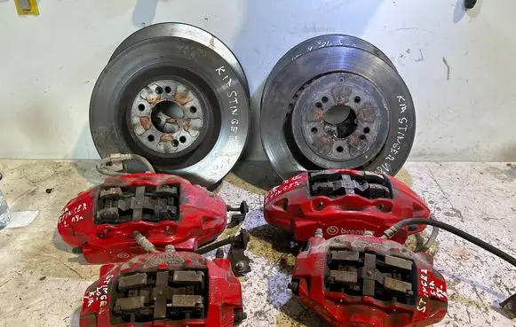 KIA Stinger Brake discs and calipers set 