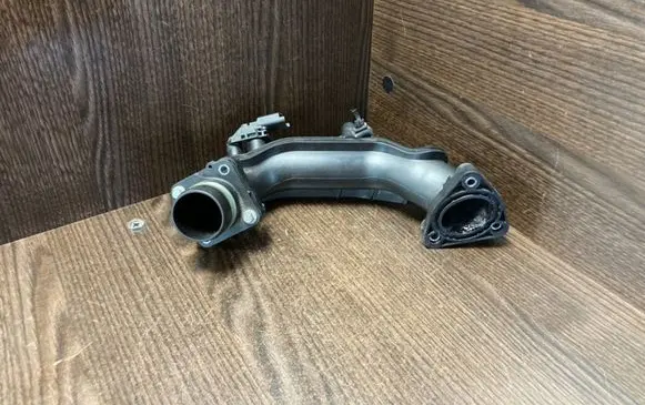 Intake resonator
