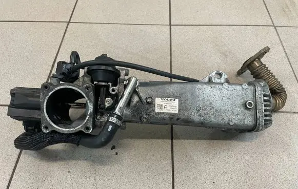 Volvo XC60 EGR valve cooler 31325030 50590603