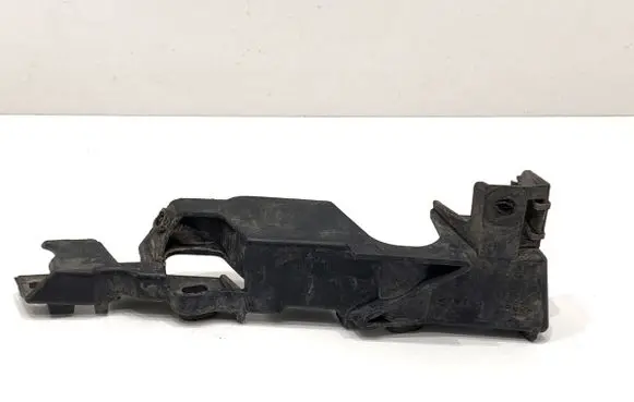 Audi A6 S6 C7 4G Front bumper mounting bracket 4G0807284