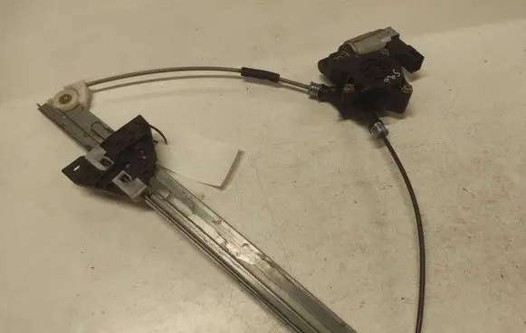 Mazda 3 I Front door window regulator with motor G22C5858X PWRP5PA CM011750