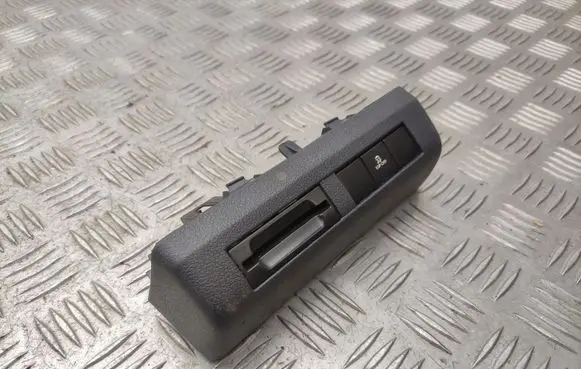 Traction control (ASR) switch