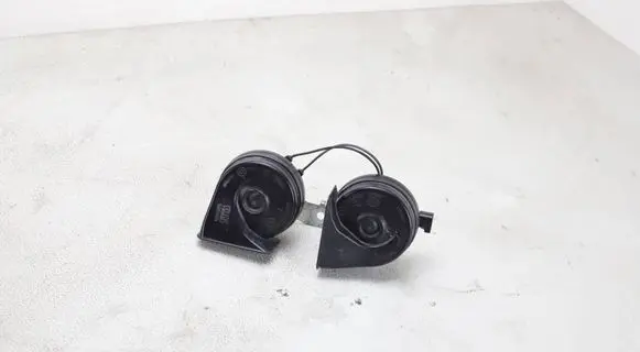 Dodge RAM 1500 DS Horn signal 0024072012 AM80SX70472 A046495