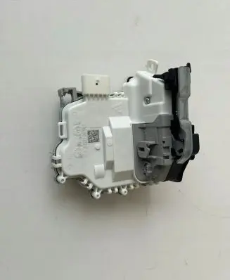 Audi Q5 SQ5 Front door lock 8X1837015C