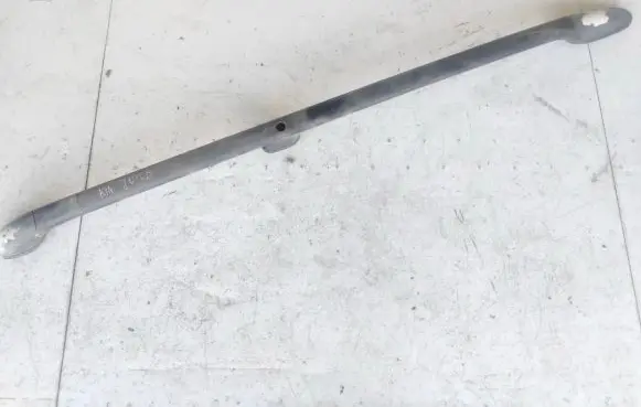 Roof bar rail