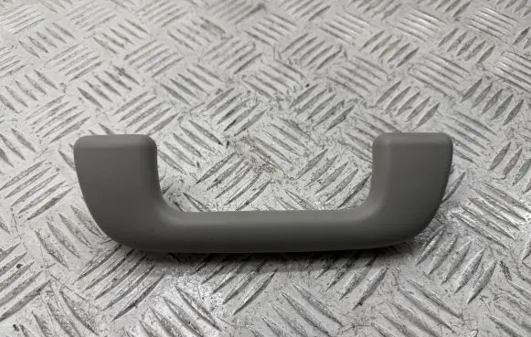 Toyota Auris 150 Front interior roof grab handle 7461052020B1 6746838010