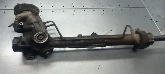 Volkswagen Polo Steering rack
