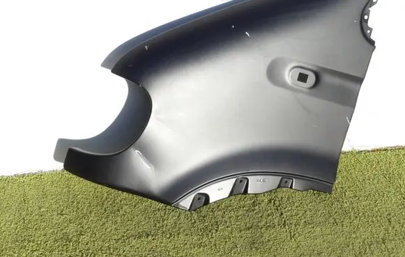Renault Master II Fender