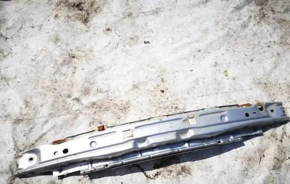 Opel Zafira A Front bumper cross member