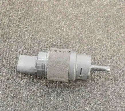 Audi A5 Windscreen/windshield washer pump 8K5955647