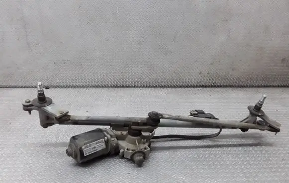 Chevrolet Orlando Front wiper linkage and motor 95910180 95910182