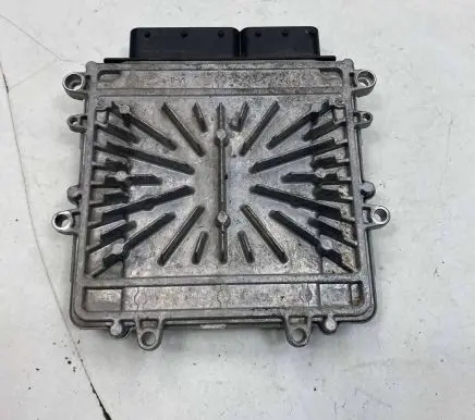 Volvo V60 Engine control unit/module 31336983 0281018414 1039S50500