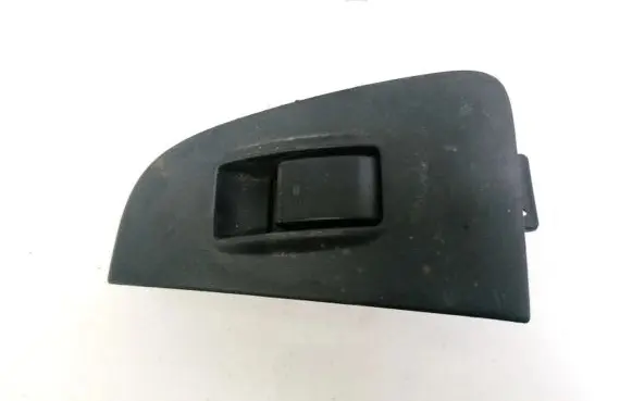 Toyota Avensis T250 Electric window control switch 8656
