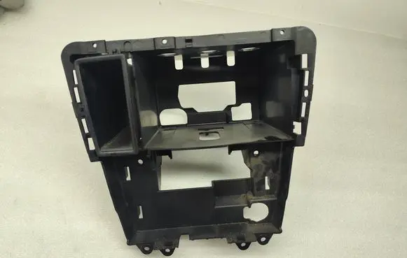 Volvo XC70 Radio/GPS head unit trim 30722446 3355